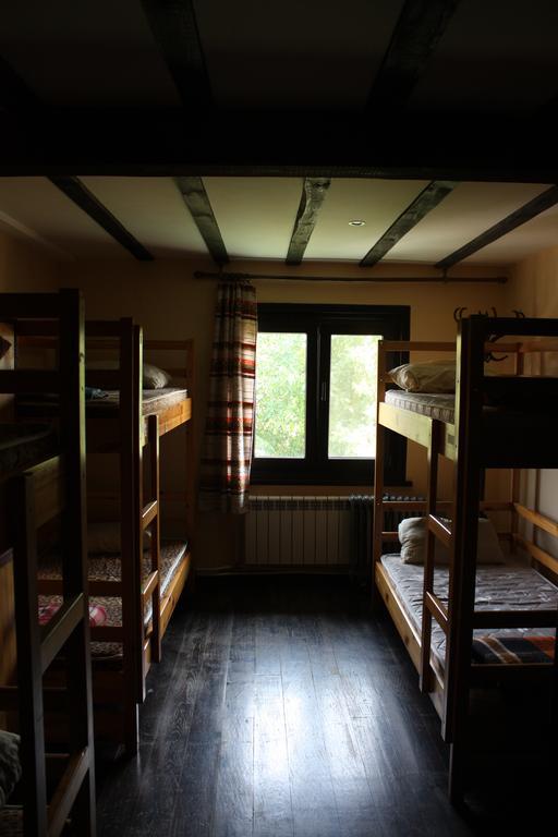Hikers Hostel Veliko Tarnovo Quarto foto